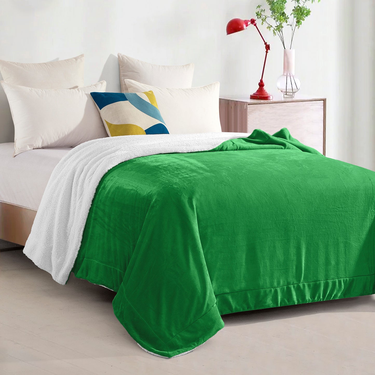 Mocassi Reversible Sherpa Throw 50" x 60" - Sherpa Back Throw Blanket