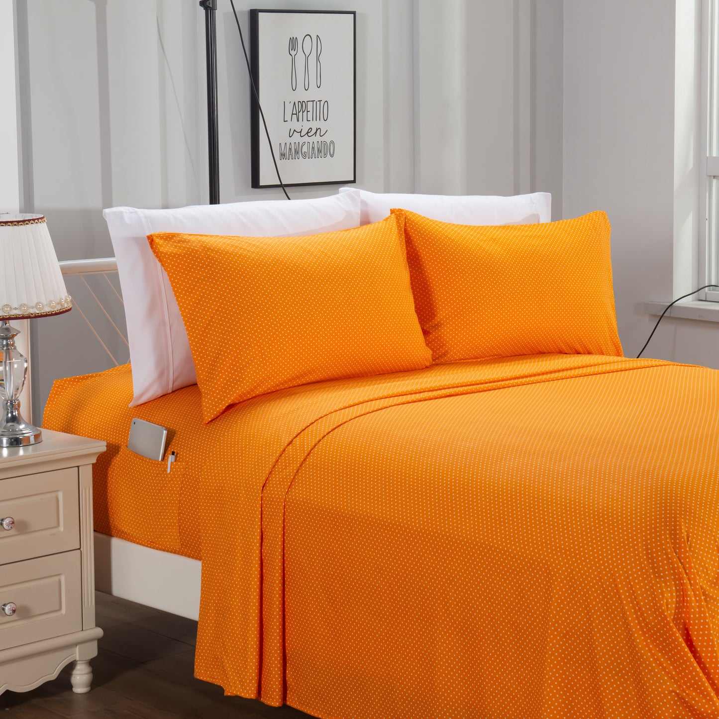 Mocassi Polkadot Pattern 1500 Series Sheet Set, Luxury, Soft, Egyptian Quality, Softness, Wrinkle, and Fade Resistant.