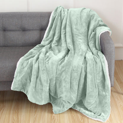 Mocassi Reversible Sherpa Throw 50" x 60" - Sherpa Back Throw Blanket