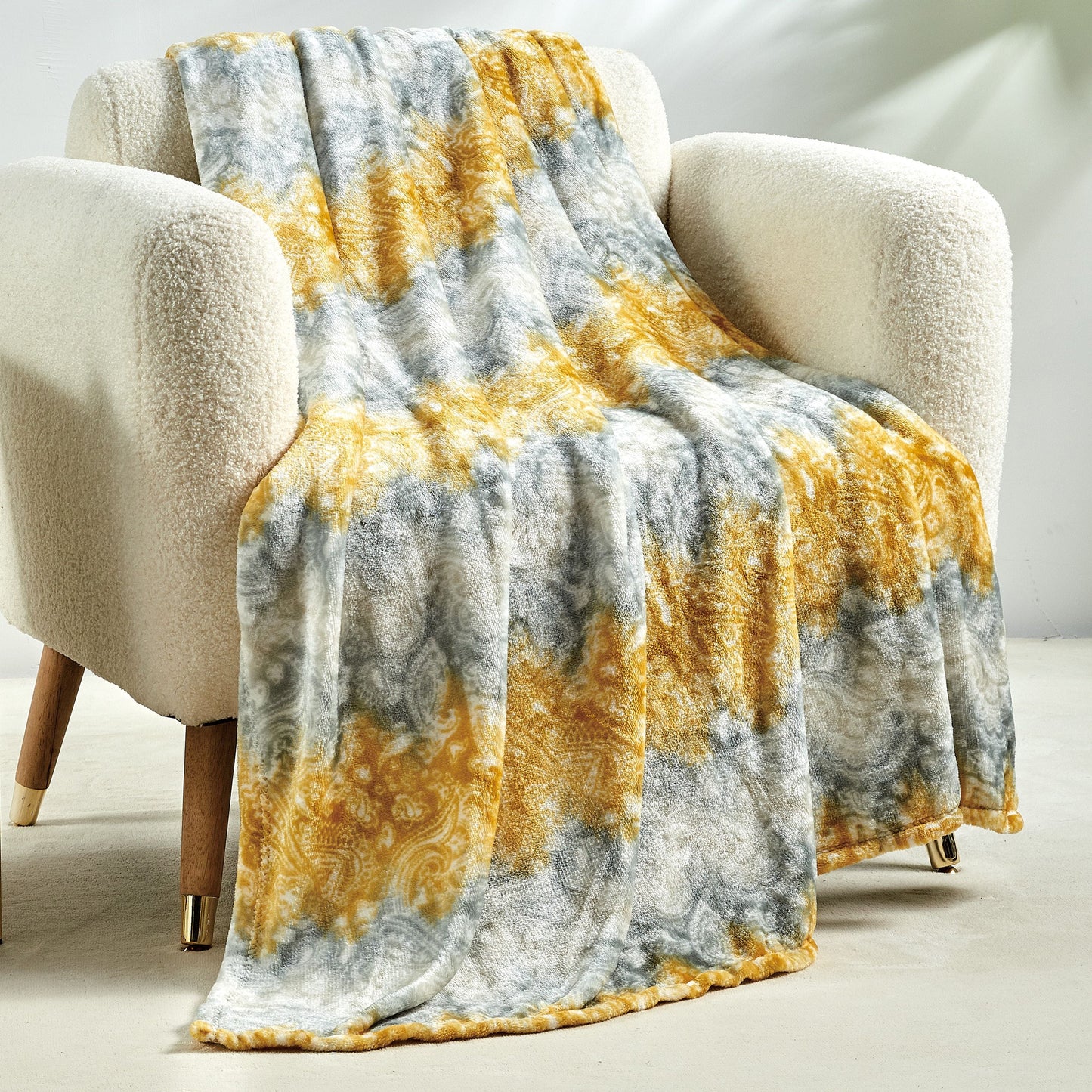 Mocassi Ultra Soft Lightweight Printed Throw Blanket - 50 x 60 inches