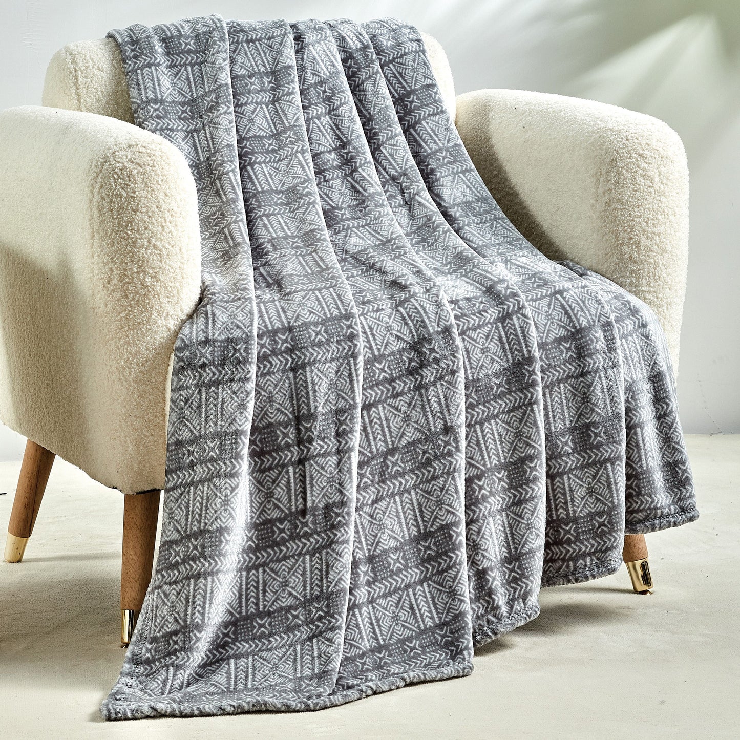 Mocassi Ultra Soft Lightweight Printed Throw Blanket - 50 x 60 inches