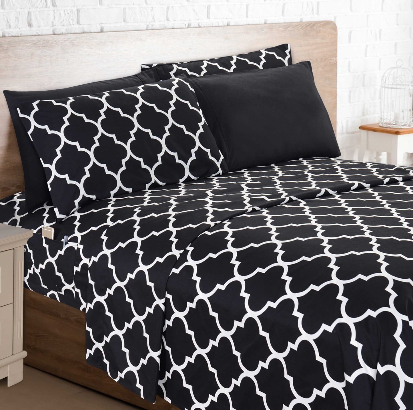 Mocassi 6-Piece Quatrefoil Pattern Sheet Set