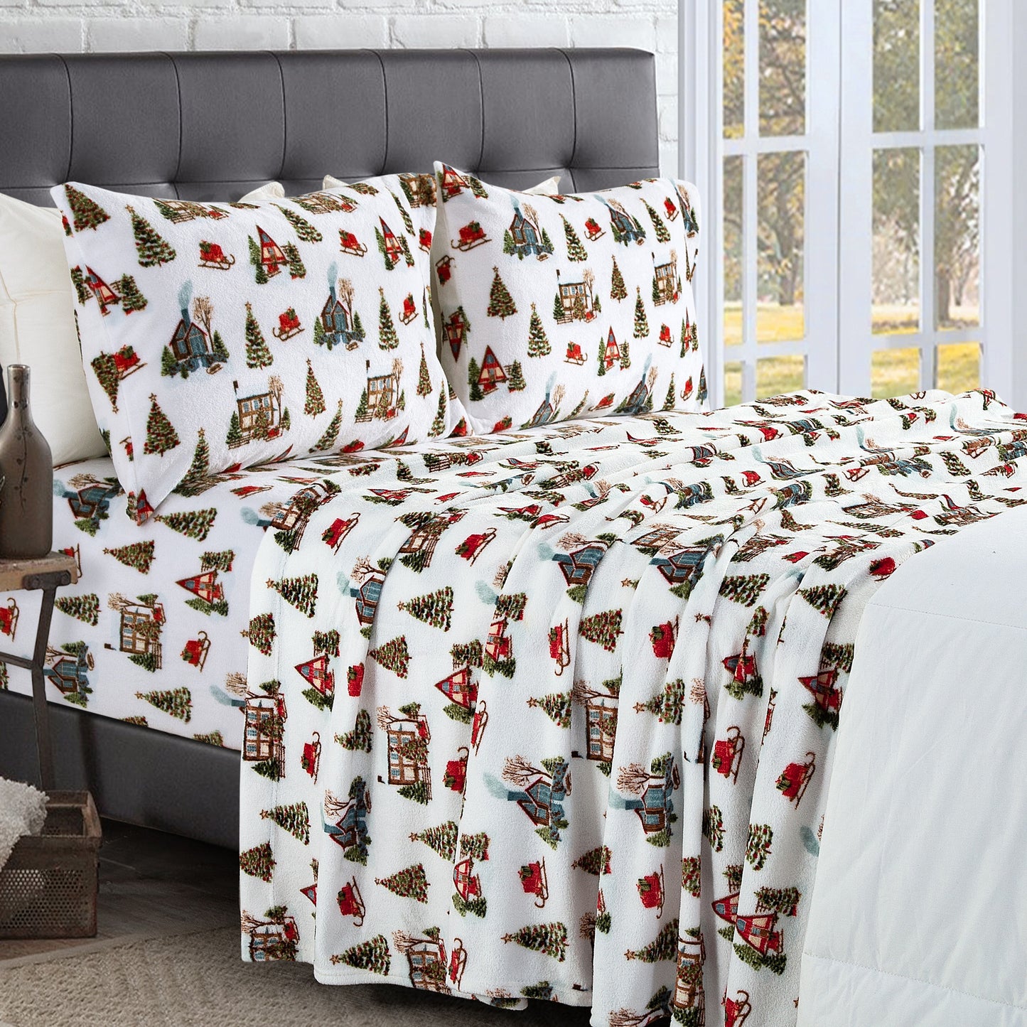 Mocassi 4-Piece Holiday Christmas Velvet Plush Flannel Sheet Set