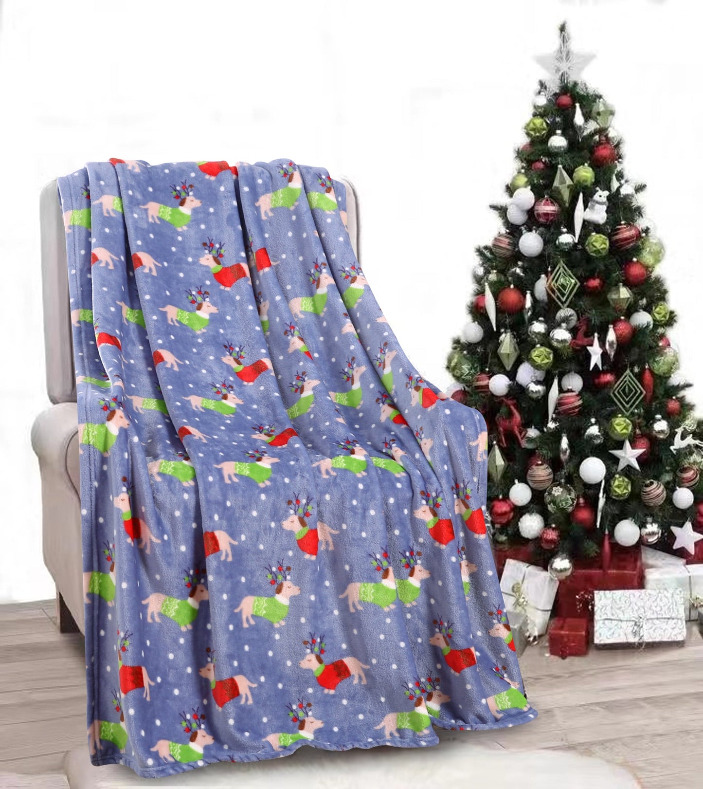 Mocassi Holiday Throw - Velvet Touch Printed Fleece  50 x 60inch.