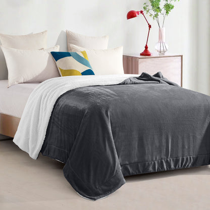 Mocassi Reversible Sherpa Throw 50" x 60" - Sherpa Back Throw Blanket