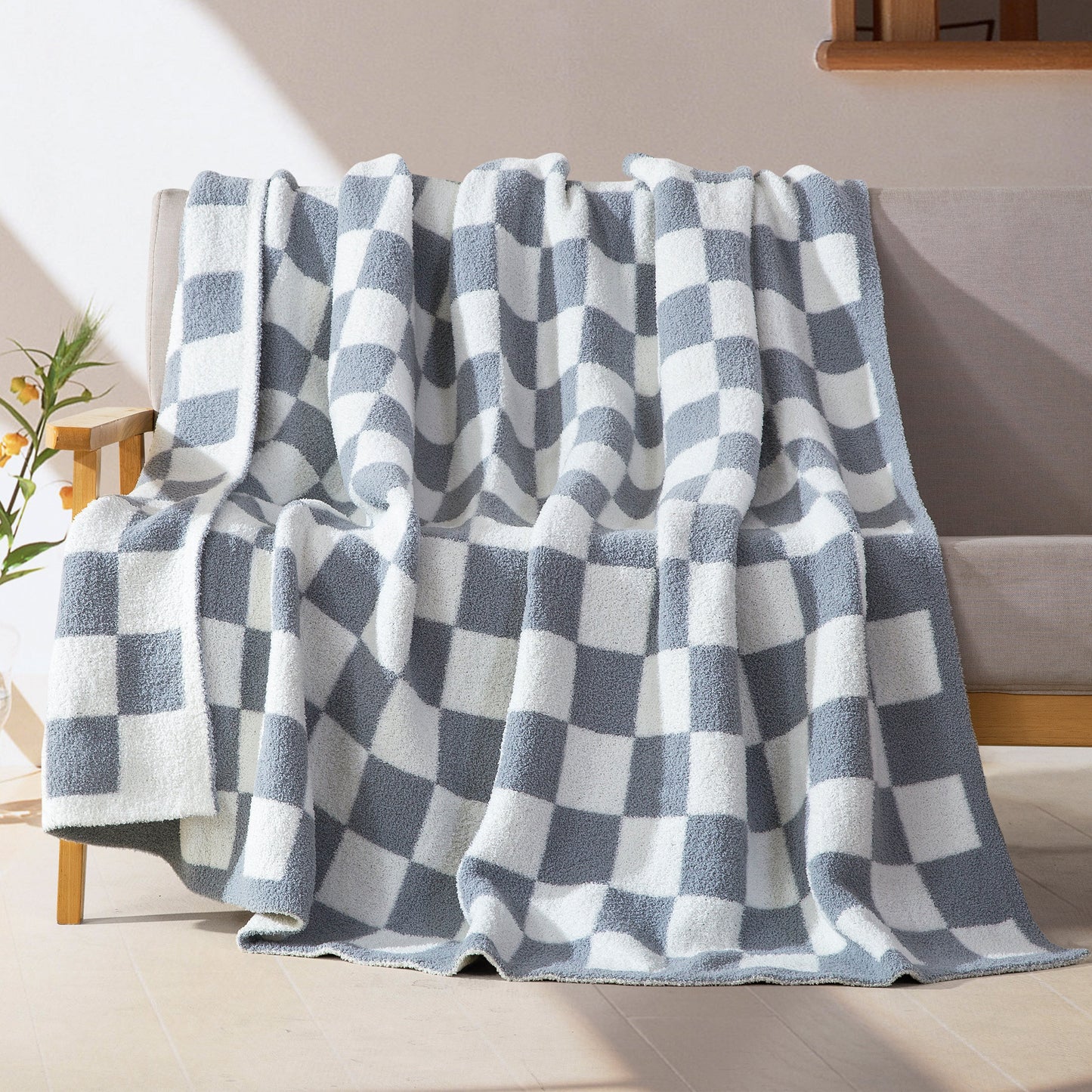 Mocassi 50" x 70"  Ultra Soft Checkered Knitted Throw Blanket