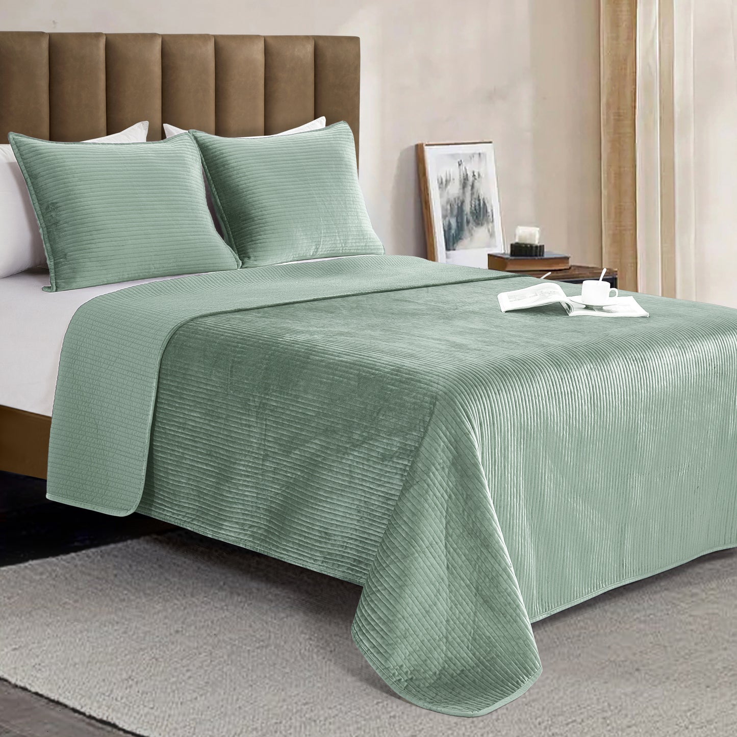 Mocassi 3-Piece Velvet Corduroy Stripe Quilted Bedspread Coverlet Set