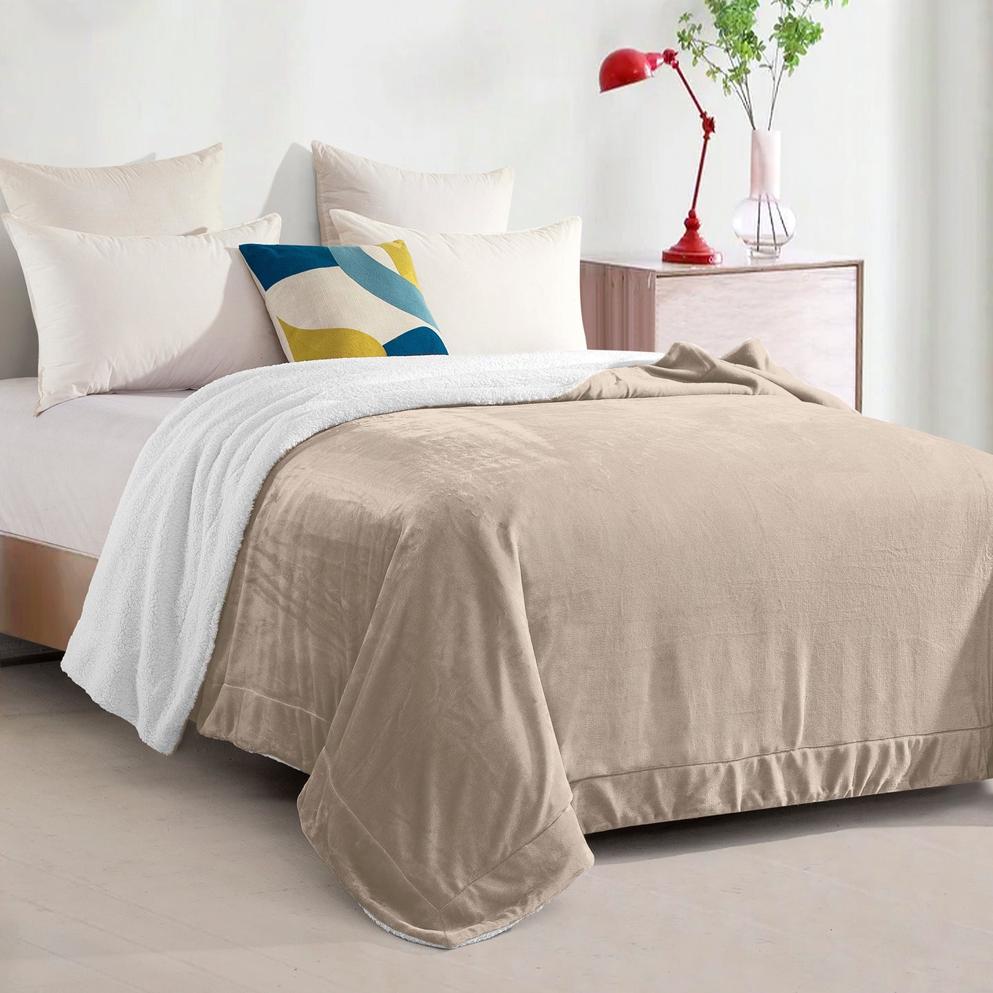 Mocassi Reversible Sherpa Throw 50" x 60" - Sherpa Back Throw Blanket