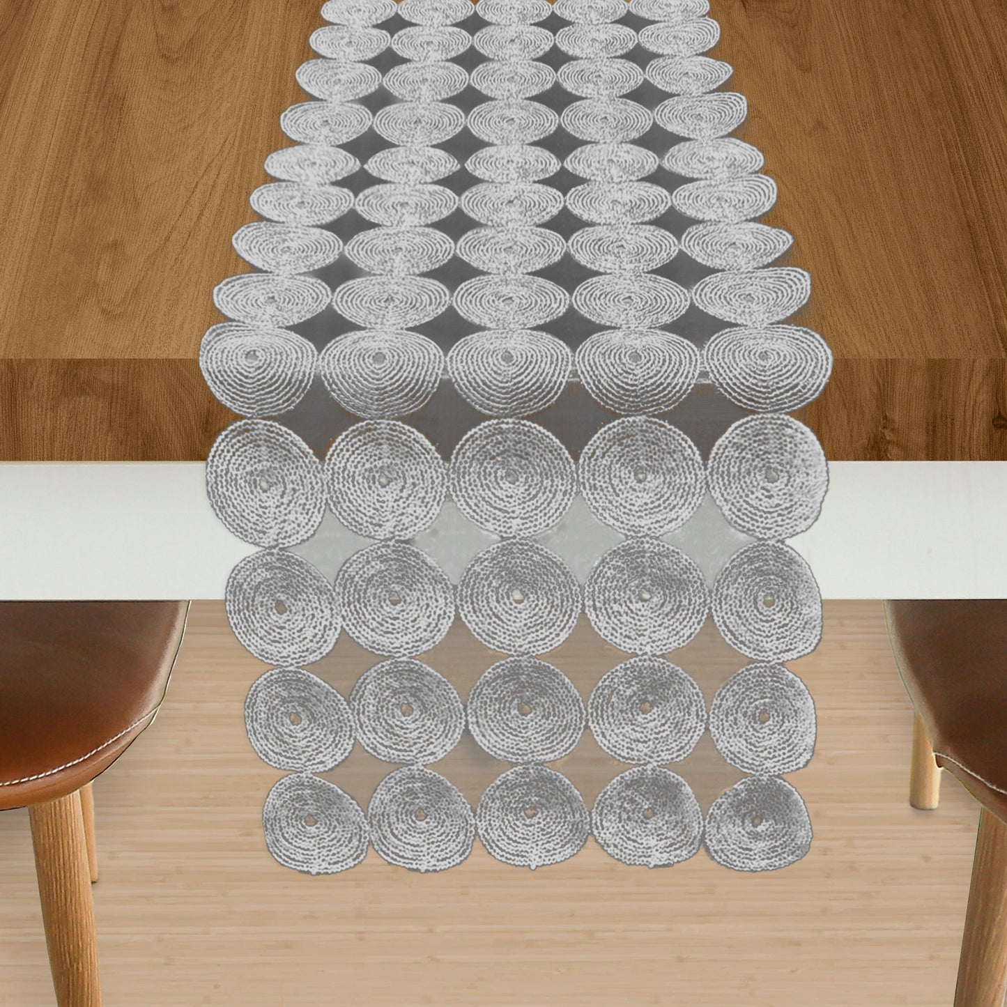 Mocassi Embroidery Misho Table Runner