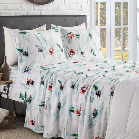 Mocassi 4-Piece Holiday Christmas Velvet Plush Flannel Sheet Set
