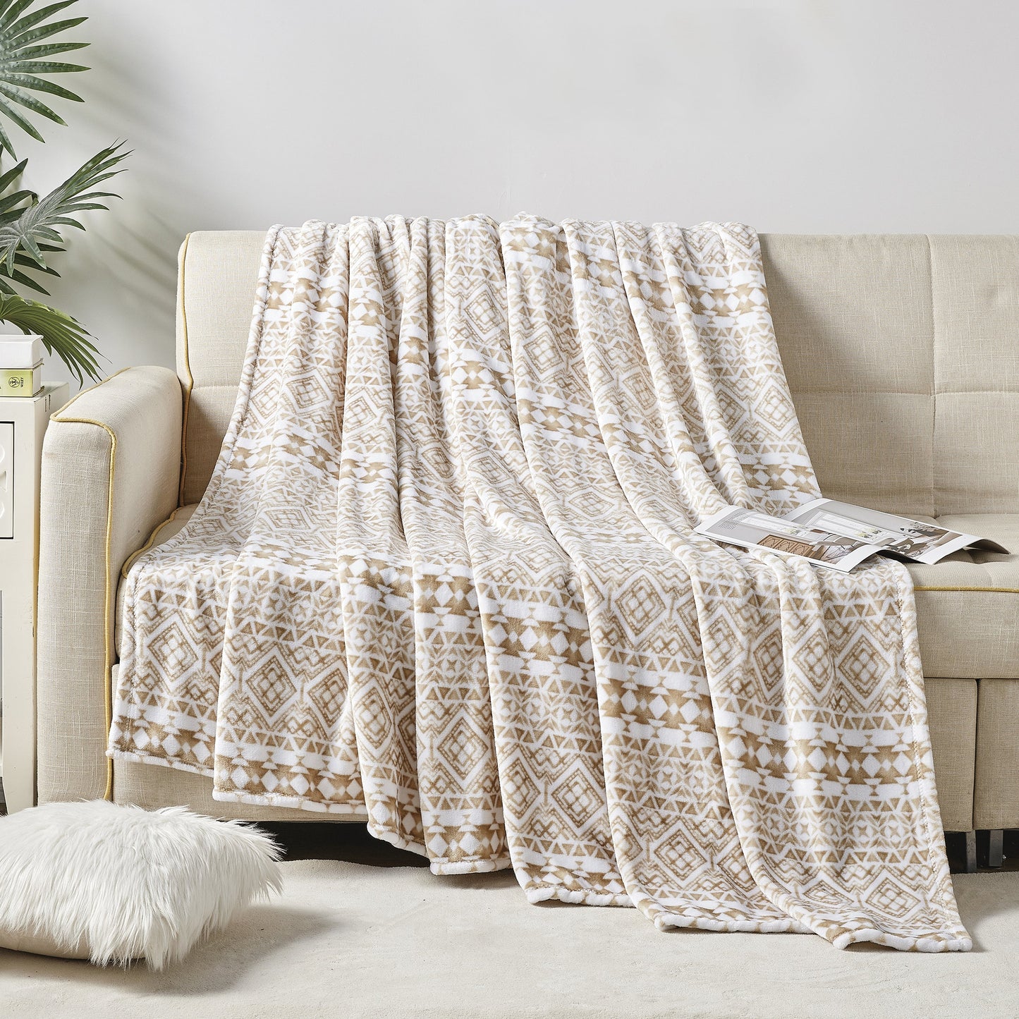 Mocassi Printed Bed or Oversized Couch Blanket - Lightweight for All Season Warmth