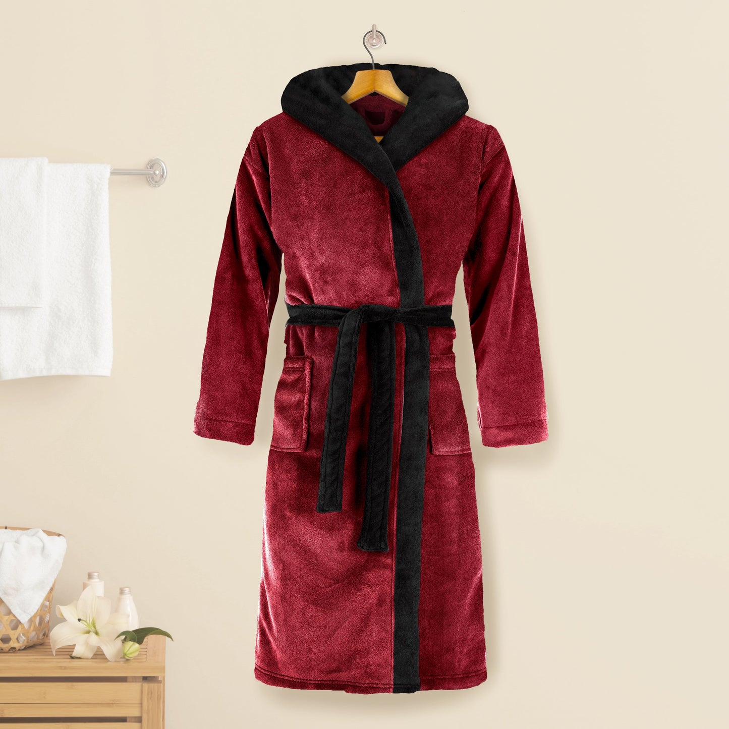 Mocassi Women Hooded Velvet Fleece Long Bathrobe