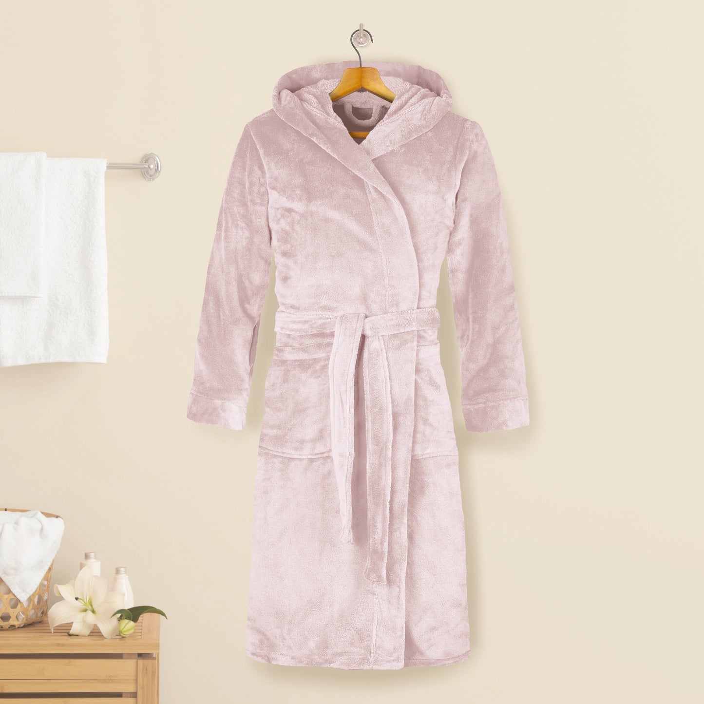 Mocassi Women Hooded Velvet Fleece Long Bathrobe