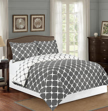 Load image into Gallery viewer, 3-Piece Bloomingdale Duvet Cover Set 1500 Thread Count
